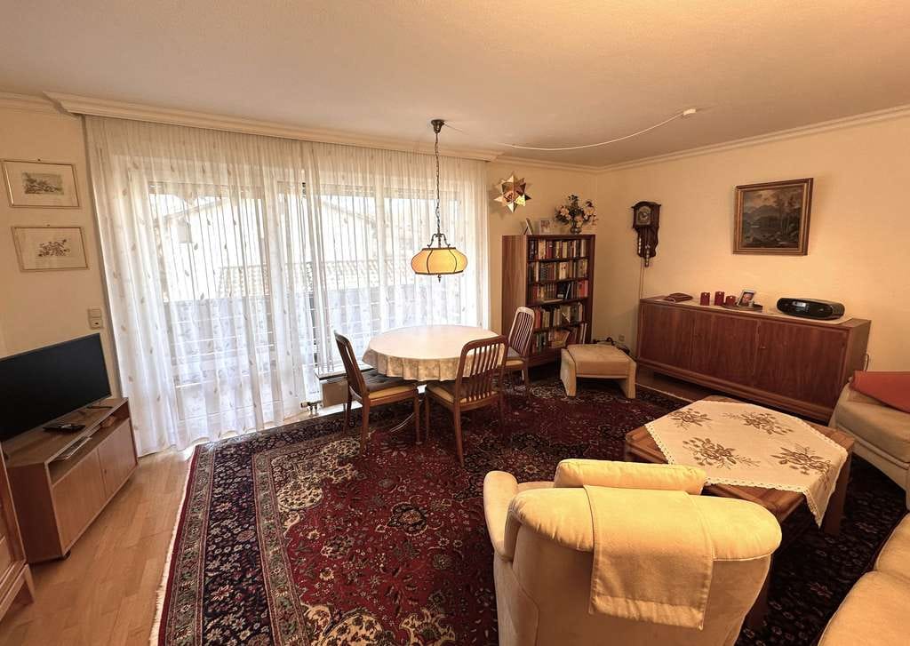 Immobilie in Geretsried - Gut geschnittene, helle 4-Zimmer-Wohnung mit großem Freisitz - Bild 4
