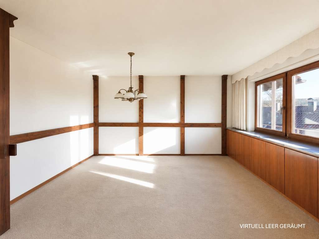 Immobilie in Heimsheim - Freistehendes Zweifamilienhaus mit Garten, großer Terrasse und Ausblick über Heimsheim - Bild 3