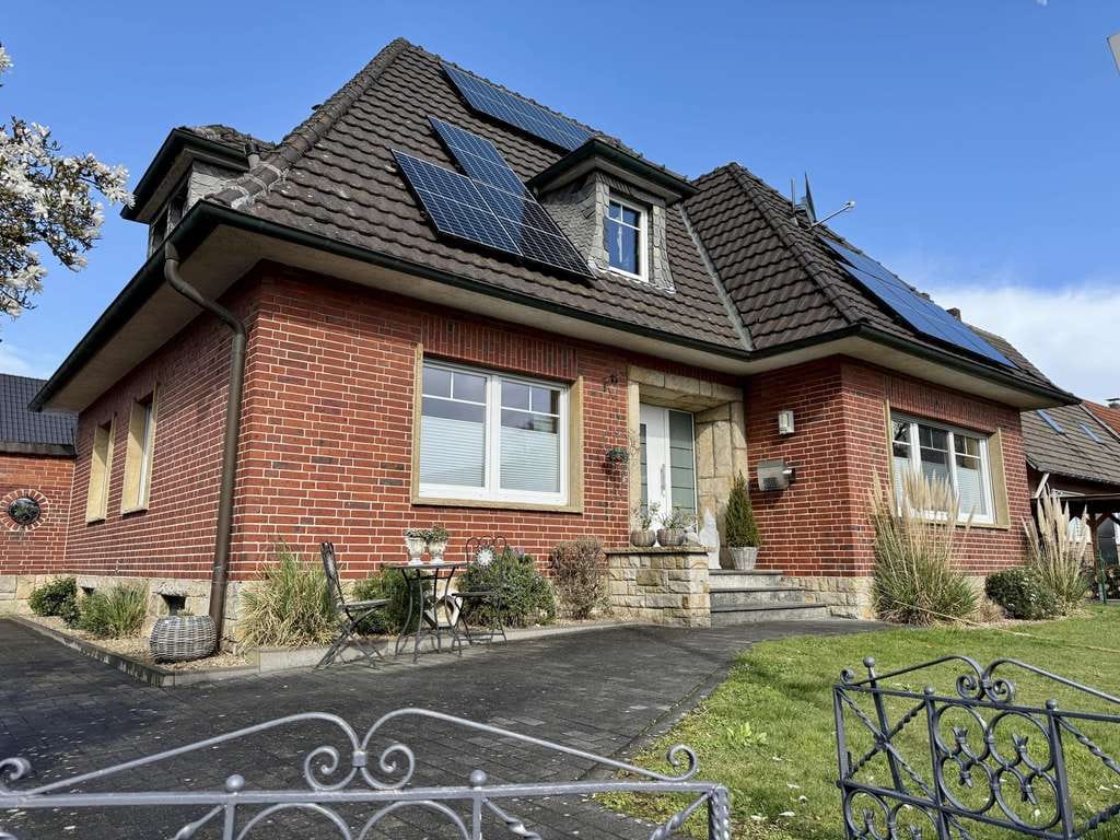 Immobilie in Gescher - Charmantes Haus mit Wohlfühlatmosphäre und Ausbaupotenzial - Bild 1