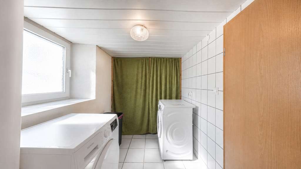 Immobilie in Kupferberg - Ein Refugium voller Möglichkeiten in Kupferberg - Gepflegtes Zweifamilienhaus - Bild 4