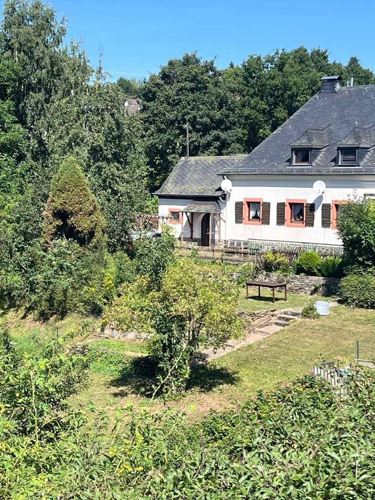 Immobilie in Jünkerath - Historische Doppelhaushälfte im Burgbering in Jünkeraths ältesten Siedlung zu verkaufen! - Bild 2