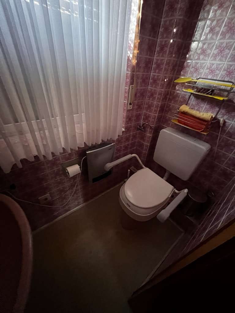 Immobilie in Kevelaer - :::::GUT GEBRAUCHT...UND NOCH ZU HABEN... REIHENMITTELHAUS IN ZENTRALER LAGE VON kEVELAER::::: - Bild 4