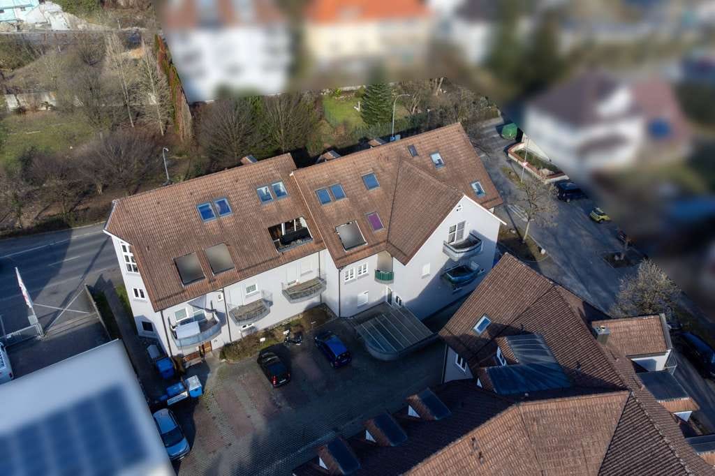 Immobilie in Markdorf - SONNENFÄNGER IN DER CITY! Gepflegte 3-Zimmer-Maisonettewhg. mit Süd-Balkonloggia + TG - Bild 3