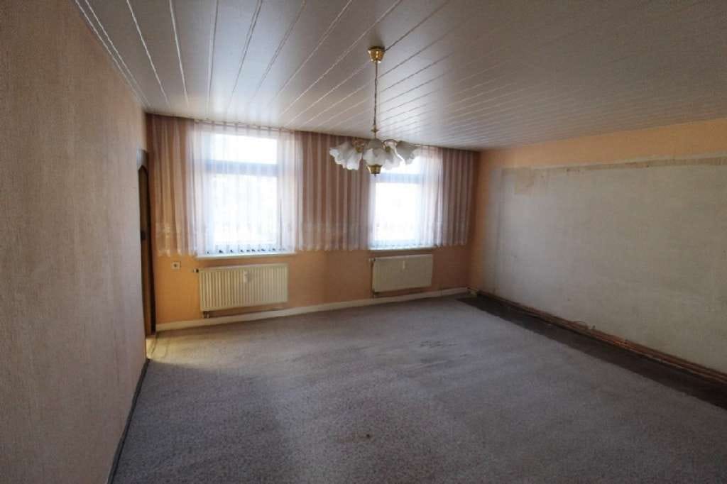 Immobilie in Hohenstein-Ernstthal - Großzügiges Wohnhaus mit Potential zum Generationenhaus - Bild 4