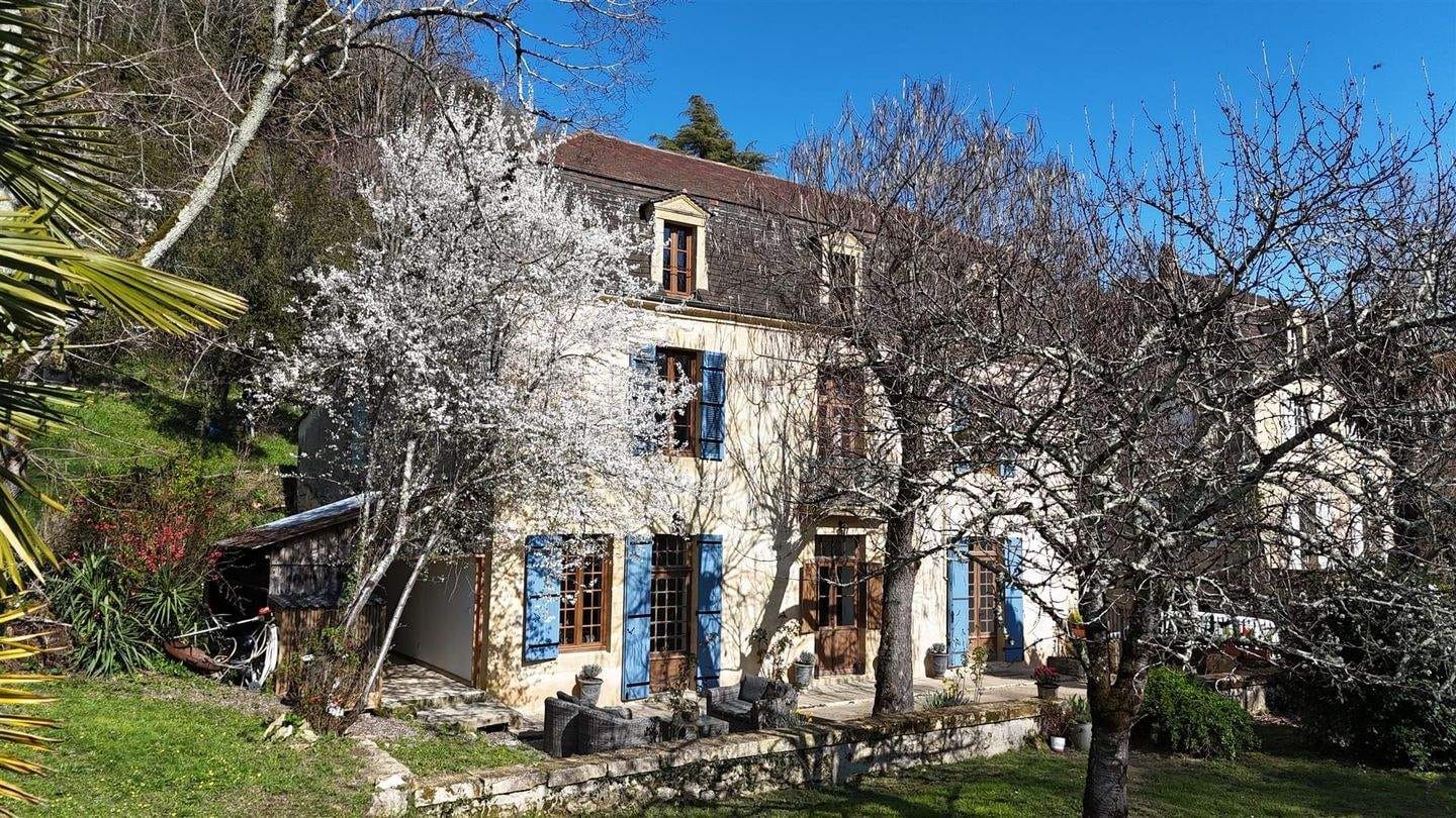 Immobilie in Flintbek - Charaktervolles Stein-Haus, kürzlich vollständig renoviert - Bild 0