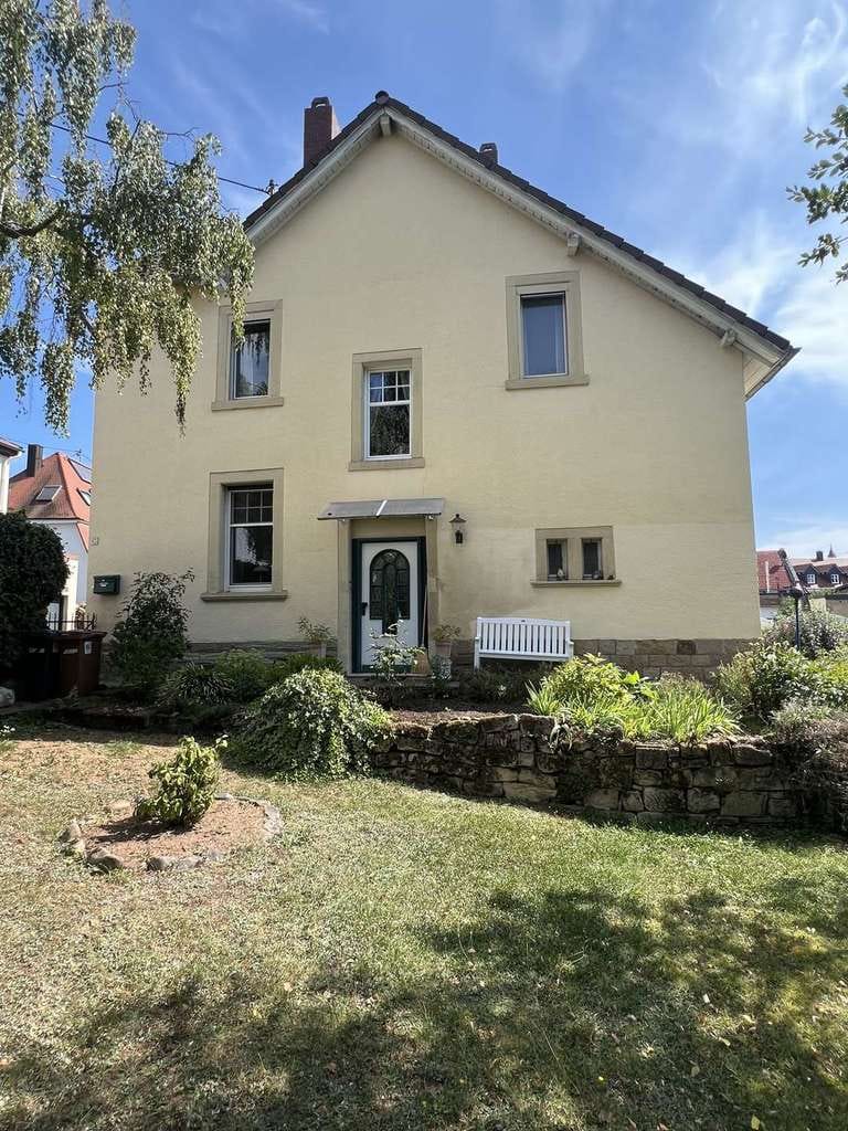 Immobilie in Bad Sobernheim - Top-Gelegenheit! Gepflegte Doppelhaushälfte für Kapitalanleger in Bad Sobernheim zu verkaufen. - Bild 0