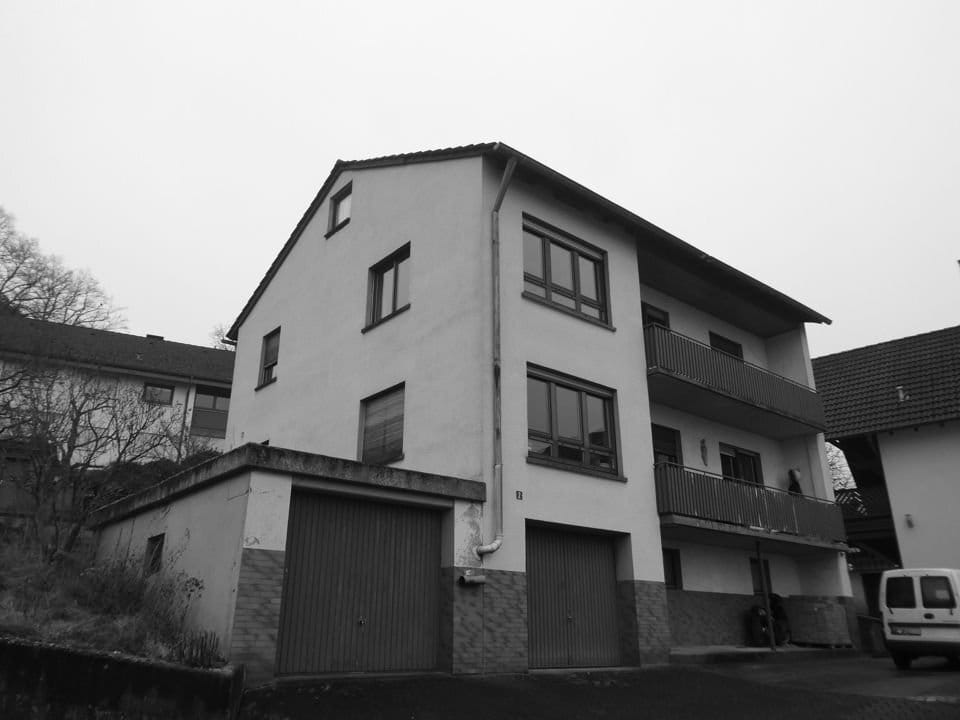 Immobilie in Waldaschaff - Zweifamilienhaus mit herrlichem Ausblick in ruhiger Lage von Waldaschaff! - Bild 0