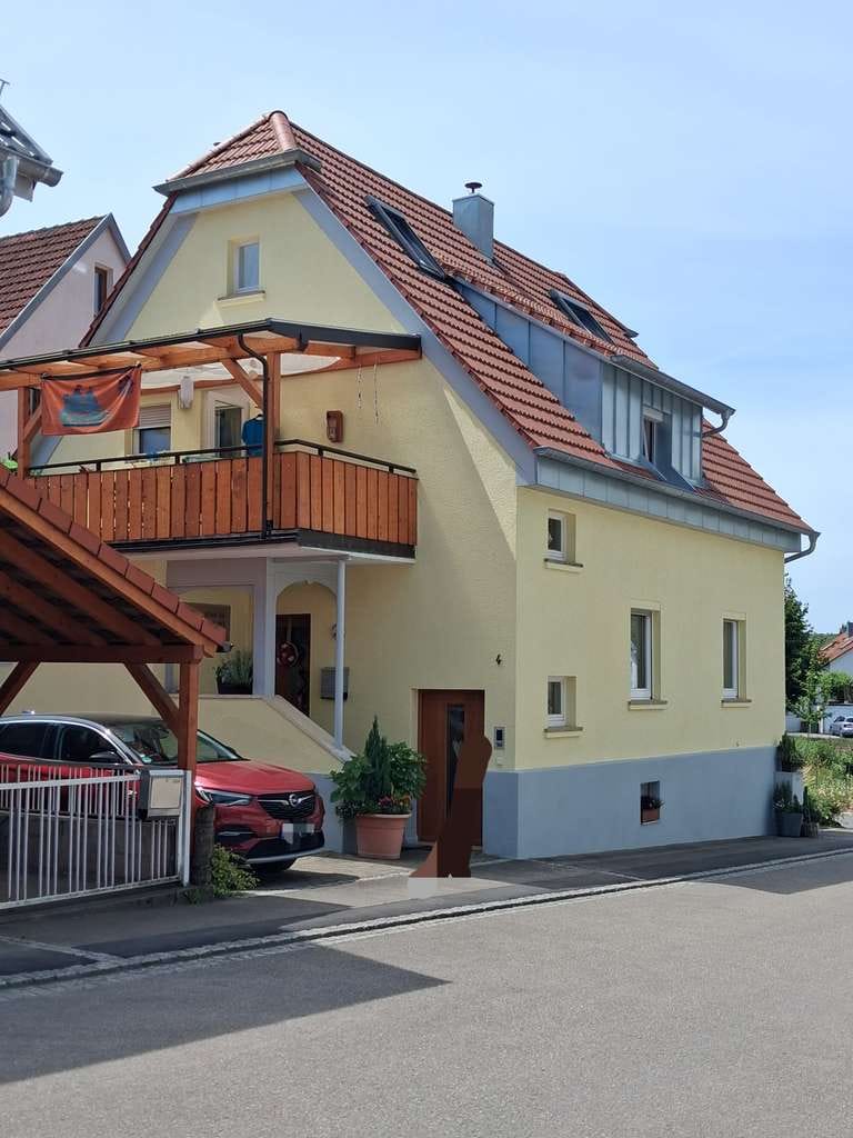 Immobilie in Mundelsheim - Raumwunder mit Blick auf die Weinberge - Bild 0