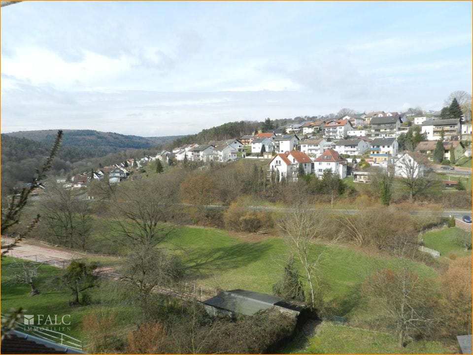 Immobilie in Lützelbach - -Traumhafte Eigentumswohnung mit viel Raum  mit tollem Weitblick
-  in Bestlage - - Bild 0