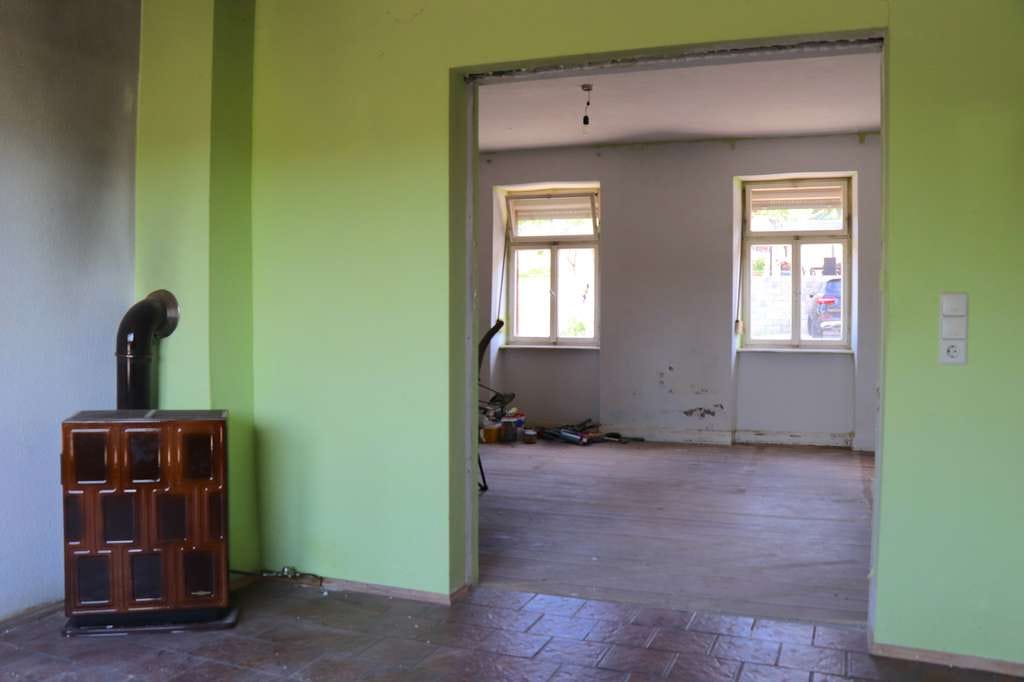 Immobilie in Steinbach am Glan - Sanierungsobjekt mit Garten – Ihr Projekt zur Selbstverwirklichung in Steinbach am Glan! - Bild 2