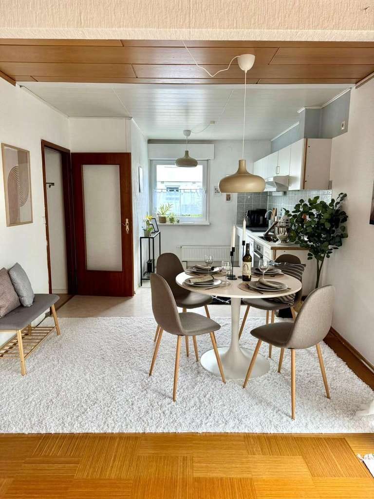 Immobilie in Hofheim am Taunus - Zwei flexible Wohneinheiten mit Garten und Terrasse in Wallau - Bild 2