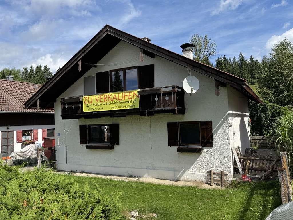 Immobilie in Oberammergau - Entdecken Sie die Ihr neues Daheim! Lebenswertes Einfamilienhaus  mit einigen Möglichkeiten - Bild 0