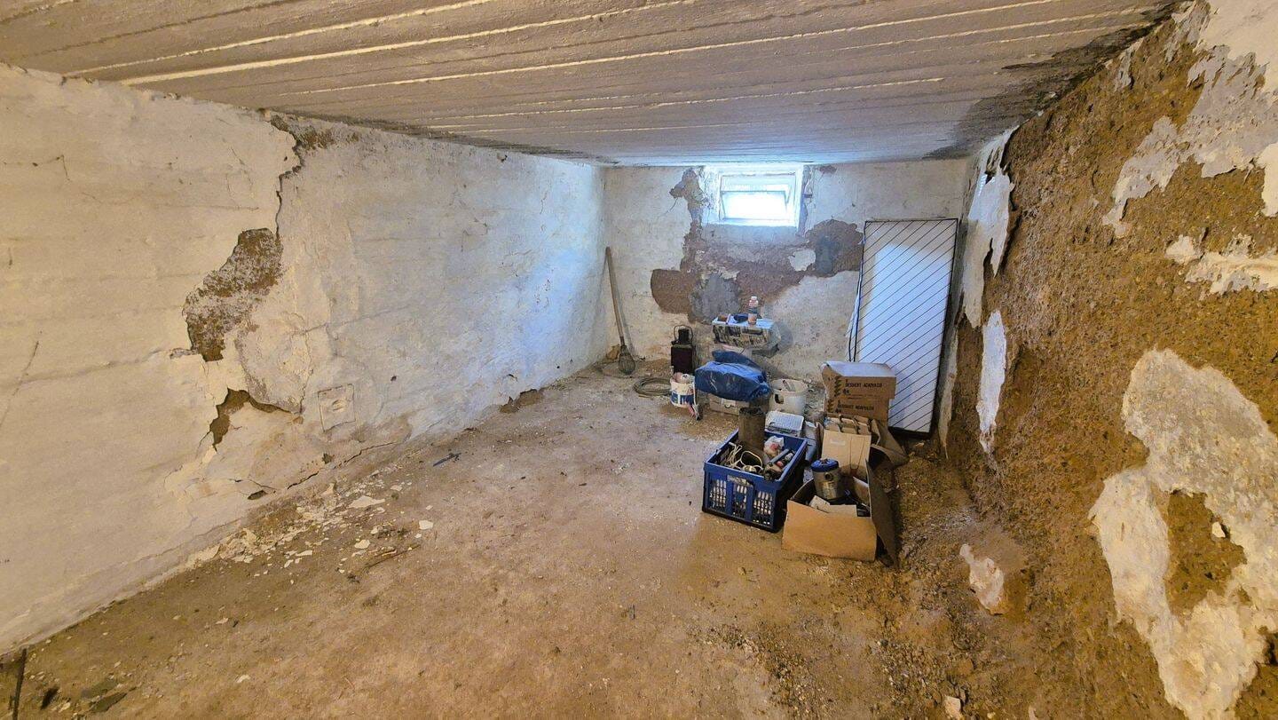 Immobilie in Artern - sanierungsbedürftige Doppelhaushälfte in Artern  - Bild 4