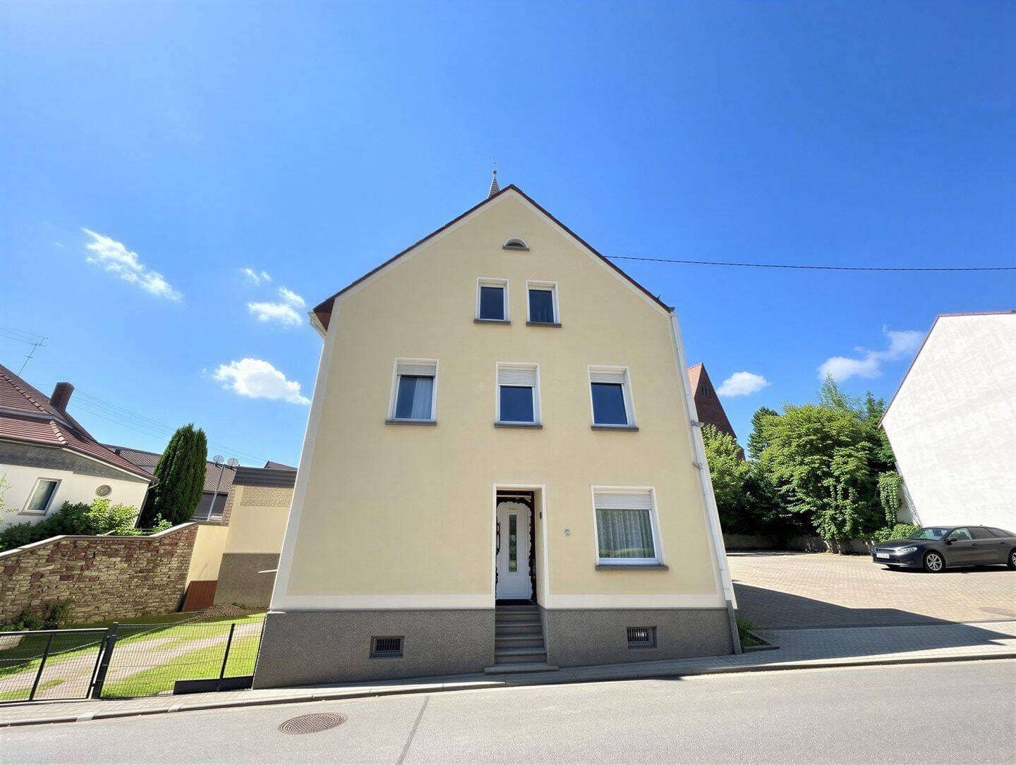 Immobilie in Dill - Ehemaliges Bauernhaus mit viel Potenzial in Sohren - teilsaniert - Bild 2