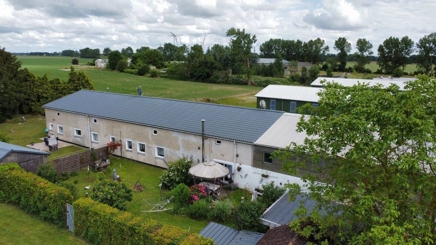 Immobilie in Neustadt (Dosse) - Wohnen-Gewerbe/ Halle auf großem Grundstück bei Wusterhausen/Dosse - Bild 1