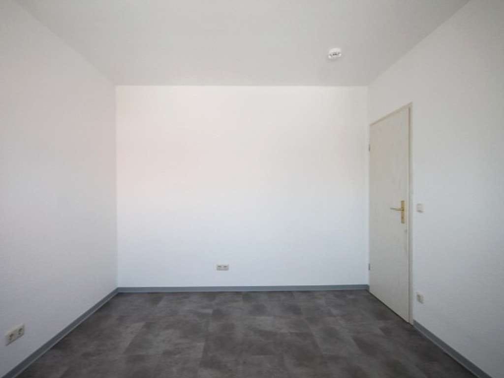 Immobilie in Alsfeld - ***Ihr erster Schritt zum Eigentum - RENOVIERTE 2-Zimmer-Whg - ca. 45 m² - Sonnenbalkon*** - Bild 4
