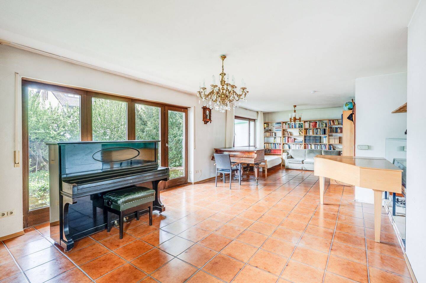 Immobilie in Seefeld - AIGNER - Einfamilienhaus in ruhiger, guter Lage von Seefeld - Bild 1