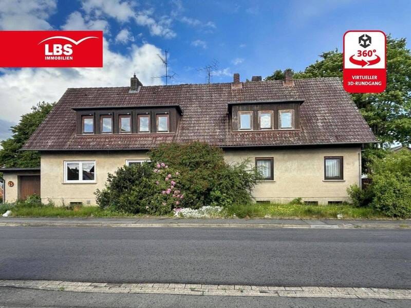 Immobilie in Herzberg am Harz - Mehrgenerationenwohnen 242,1m² - Doppelhaus mit 3 Garagen und Garten - Bild 0