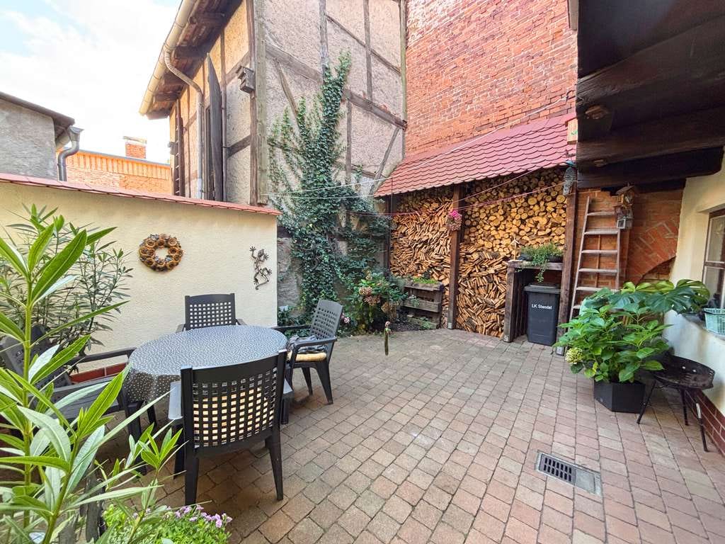 Immobilie in Werben (Elbe) - Charmantes Fachwerkhaus mit Geschichte & separatem Garten - Bild 3