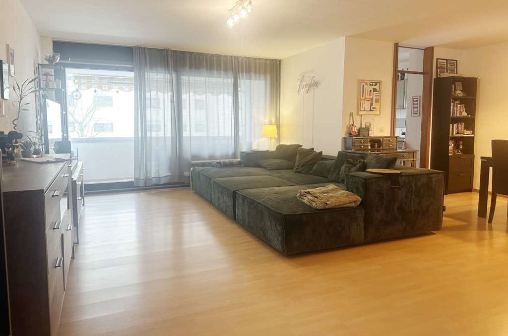 Immobilie in Tamm - Wohnen mit Wohlfühlfaktor - 2,5 Zimmer Wohnung mit Balkon in Tamm-Hohenstange - Bild 1