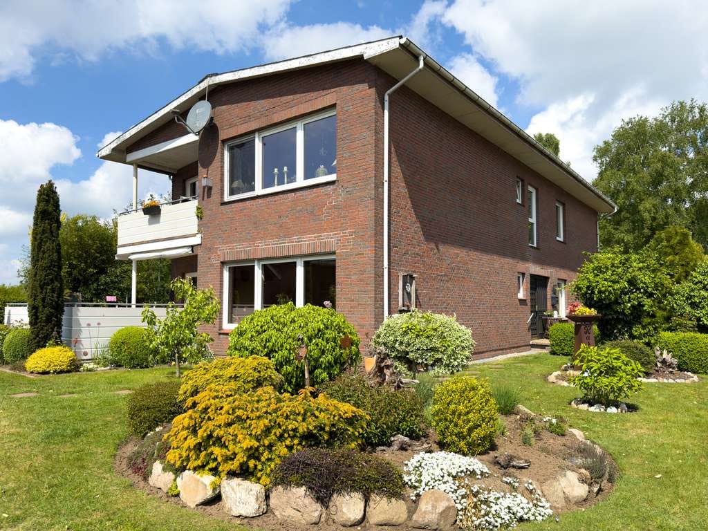 Immobilie in Reher - Großzügiges Ein- bis Zweifamilienhaus mit vielen Möglichkeiten - Bild 1