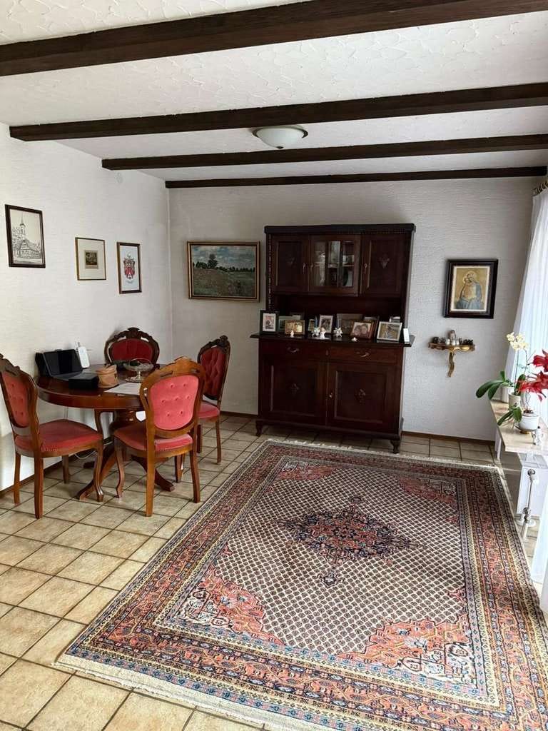 Immobilie in Ettlingen - Großzügiges Einfamilienhaus in Ettlingen-Bruchhausen - Bild 1