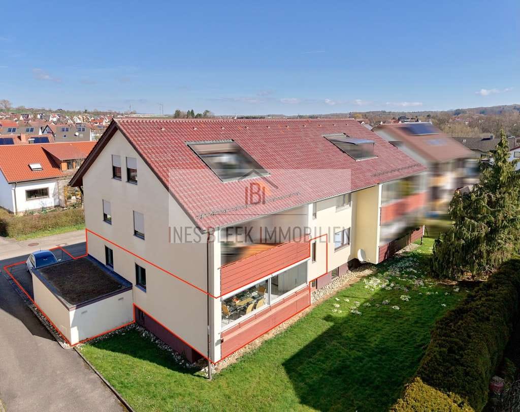 Immobilie in Hattenhofen - Großzügige 3-Zi.-Wohnung + Einzelgarage in ruhiger Sackgassenlage - Bild 0