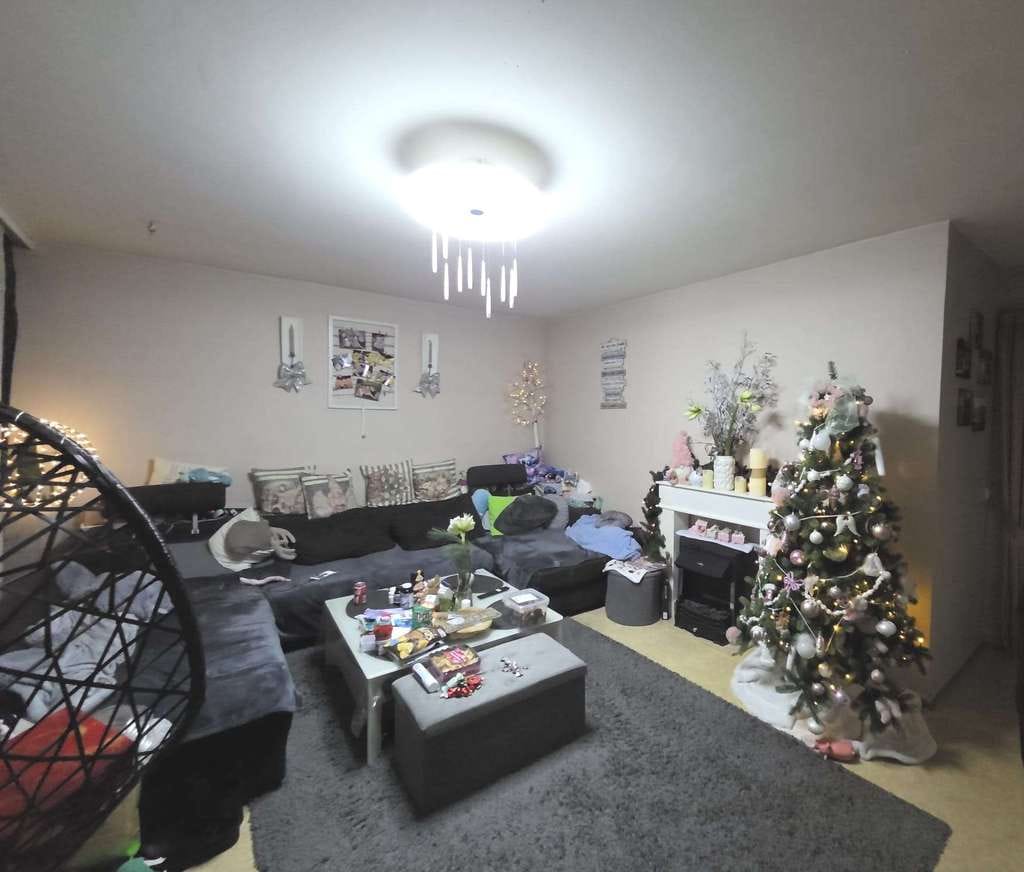 Immobilie in Rodgau - Kapitalanlage in Rodgau: Gepflegte 4-Zimmer-Wohnung mit Balkon im 1. Obergeschoss eines MFH - Bild 2