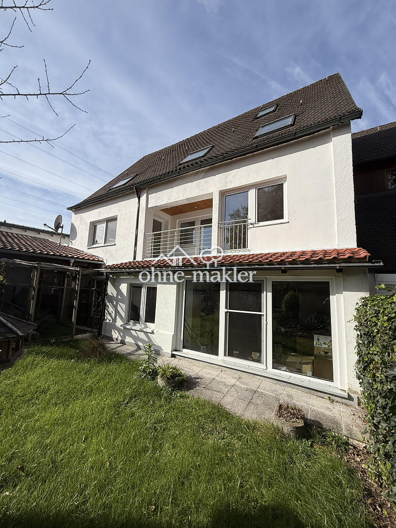 Immobilie in Wasserburg am Inn - Schönes Großes 3 Fam. Haus in Wasserburg am Inn / Burgerfeld - Bild 1