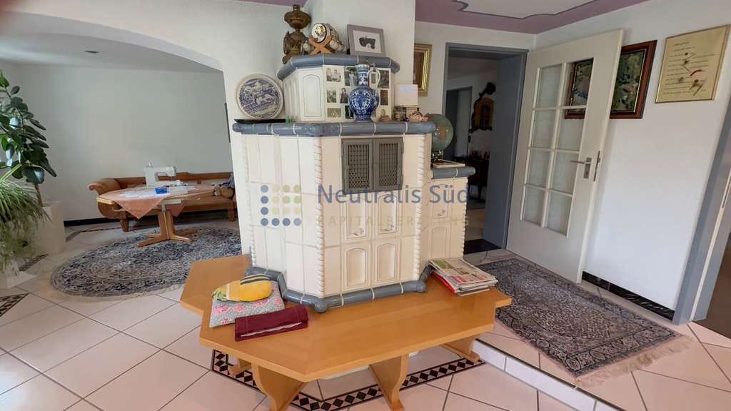 Immobilie in Wolfegg - Top-Bauernhaus mit tollen Ausbaumöglichkeiten und großem 2. Flurstück (bebaubar), LK Ravensburg - Bild 3