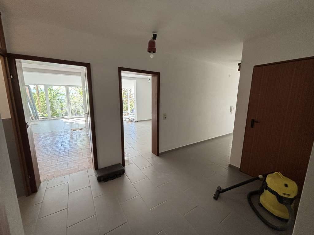 Immobilie in Gusterath - Helle Souterrain-Wohnung mit großem Garten in Gusterath - Bild 2