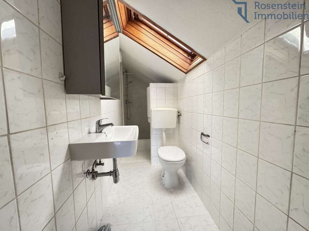 Immobilie in Heubach - +++ OHNE KÄUFERPROVISION +++ Attraktive DG-Wohnung in ruhigem 3-Familienhaus - Bild 2