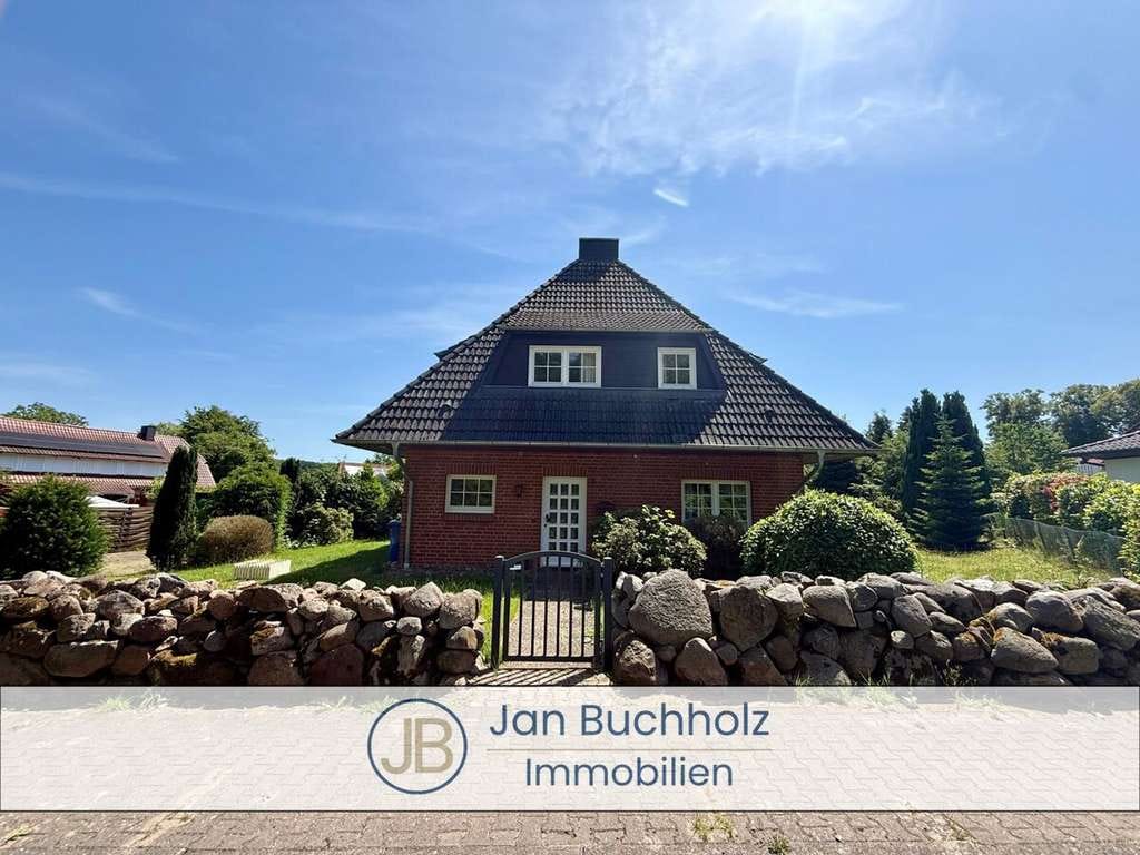 Immobilie in Garlstorf - Haus auf sonnigem Grundstück in 
Garlstorf - für den Käufer provisionfrei! - Bild 0