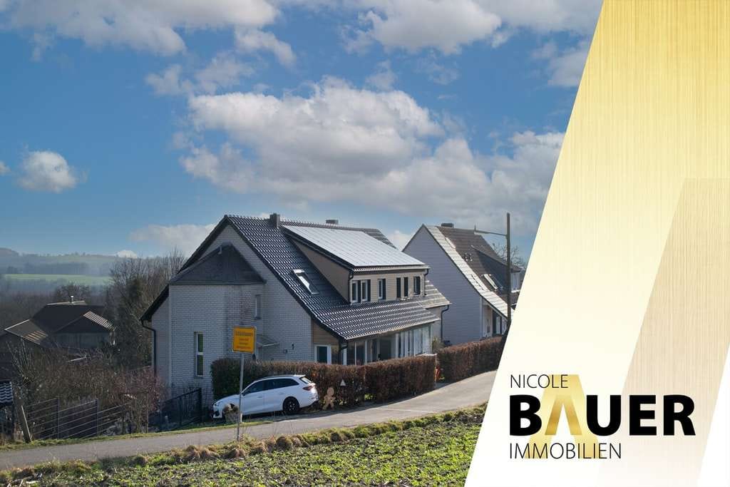 Immobilie in Hückeswagen - wunderschön gelegenes Mehrfamilienhaus mit vielen Nutzungsmöglichkeiten in Hückeswagen/ Schückhausen - Bild 0