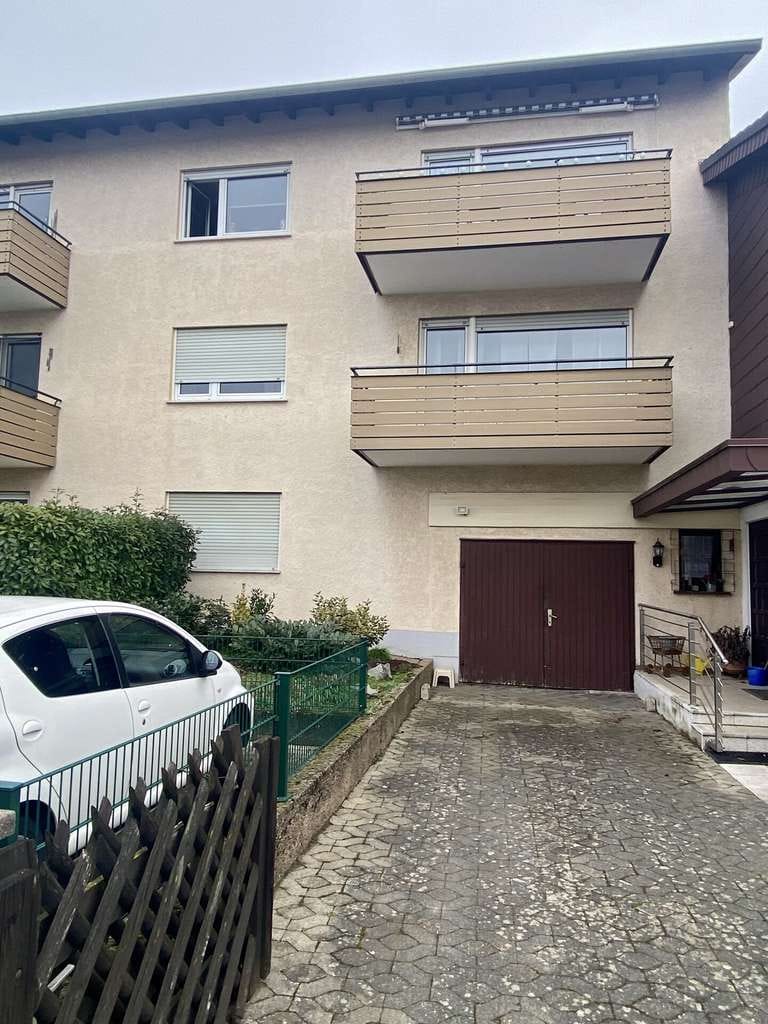 Immobilie in Seeheim-Jugenheim - Für Kapitalanleger: 
Mehrfamilienhaus mit 5 WE & Garage/Stellplätze - Bild 1