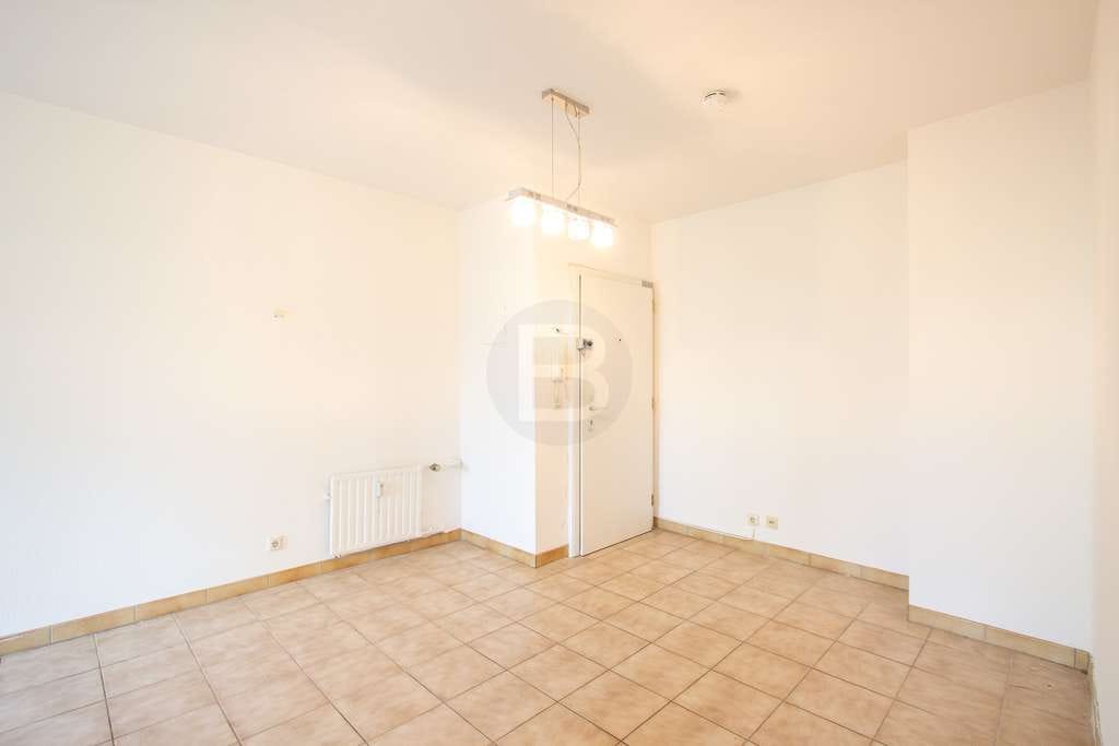 Immobilie in Steinbach - PROVISIONSFREI: Renovierte 3-Zimmerwohnung mit Loggia (bezugsfrei) - Bild 4