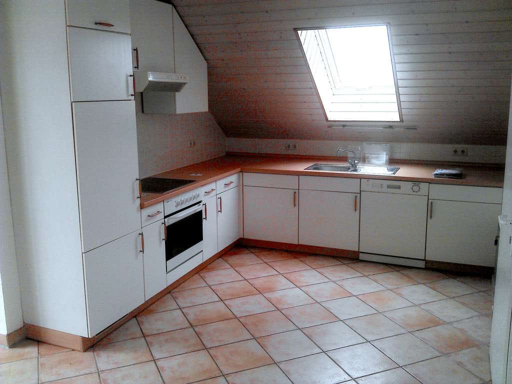Immobilie in Trebur - Helle 2-Zimmer Wohnung mit Sonnenbalkon und Stellplatz - Bild 3