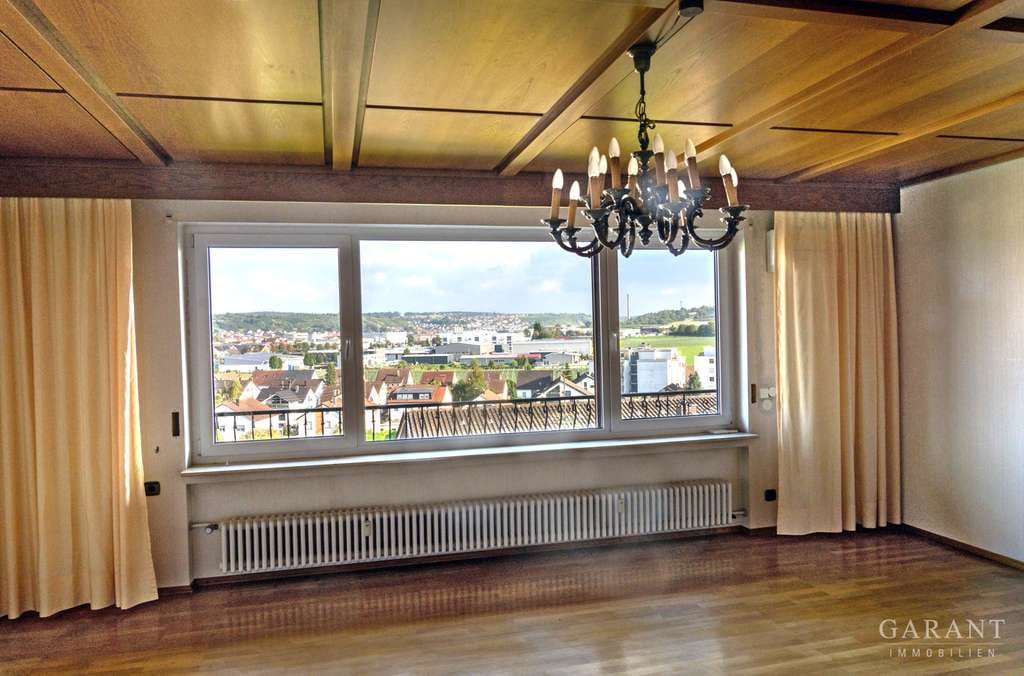 Immobilie in Kirchheim am Neckar - !!! Mehrgenerationenhaus mit zwei Wohneinheiten in schöner, ruhiger Panorama-Aussichtslage !!! - Bild 2