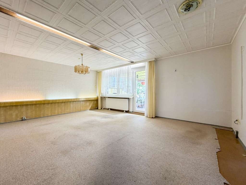 Immobilie in Finsterwalde - Einfamilienhaus mit Keller und großem Garten in Finsterwalde - Bild 2