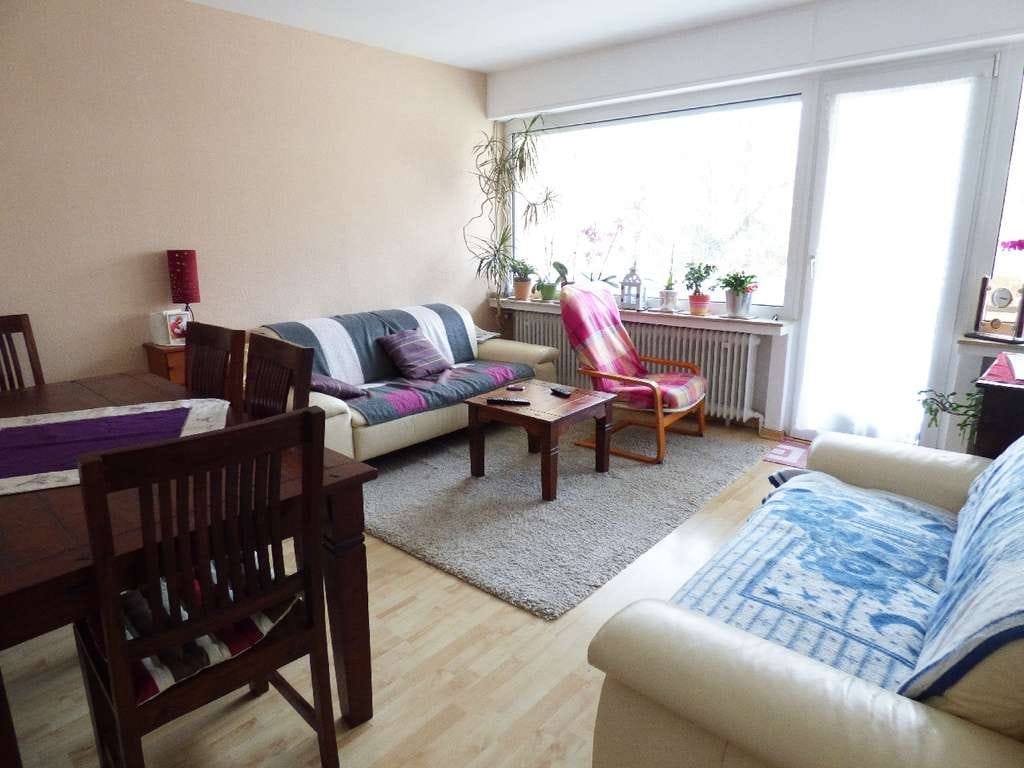 Immobilie in Leichlingen - NEU: Solides Investment - Vollvermietetes 6-Familienhaus mit 6 Garagen am Stadtrand von Leichlingen - Bild 1