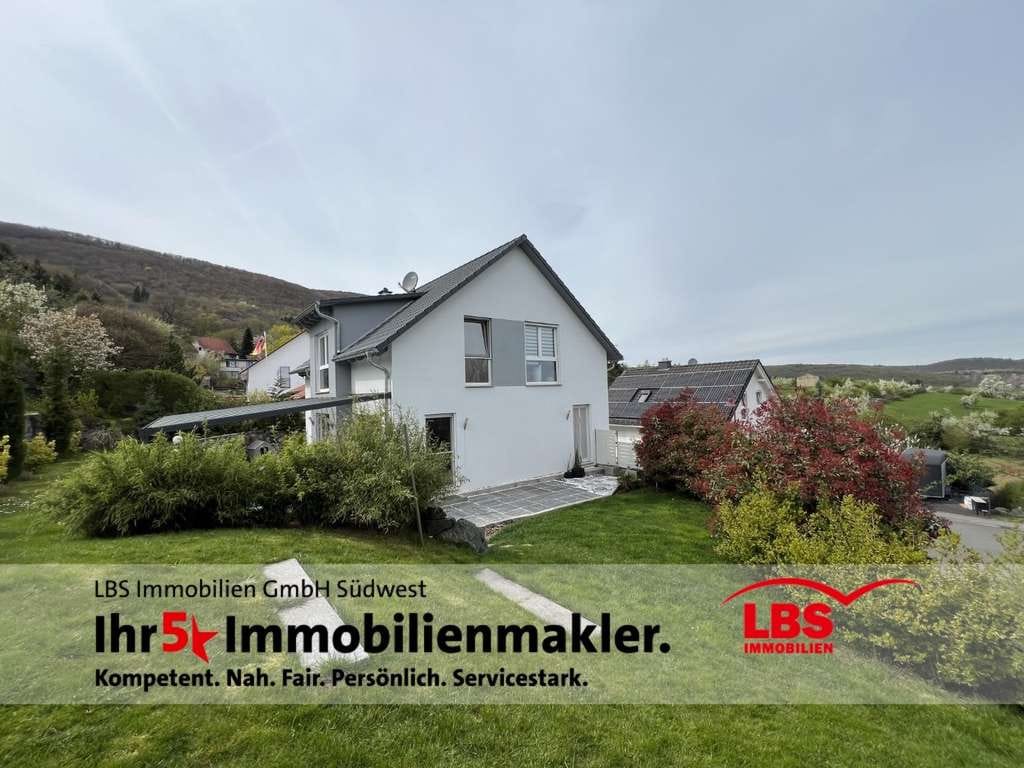 Immobilie in Dannenfels - Dort Wohnen, wo andere Ihren Urlaub genießen  - Bild 2