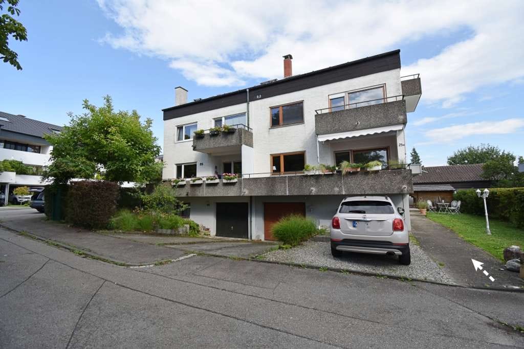 Immobilie in Allensbach - Großzügige Doppelhaushälfte mit Garten in ruhiger und See naher Lage von Allensbach - Bild 1
