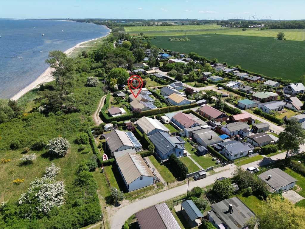 Immobilie in Loissin - Großzügige Ferienimmobilie mit Strandzugang am Greifswalder Bodden - Bild 1