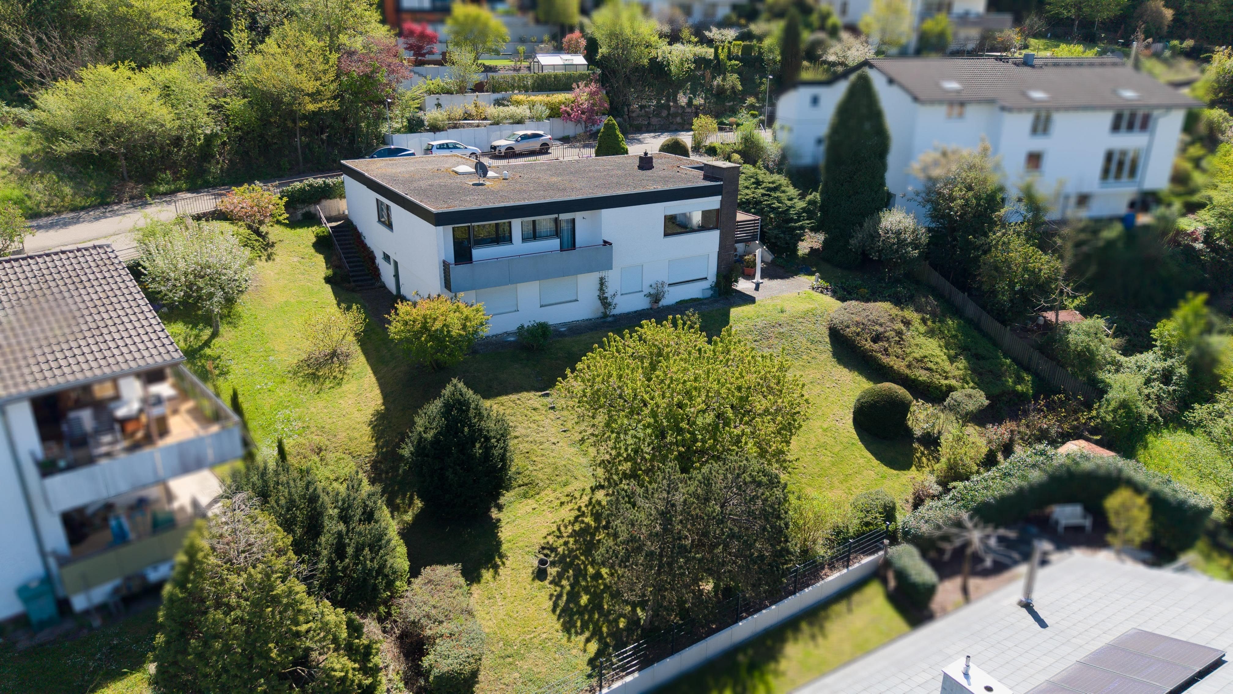 Immobilie in Untergruppenbach - Exklusives Wohnen mit Traumblick über Unterheinriet - Bild 1