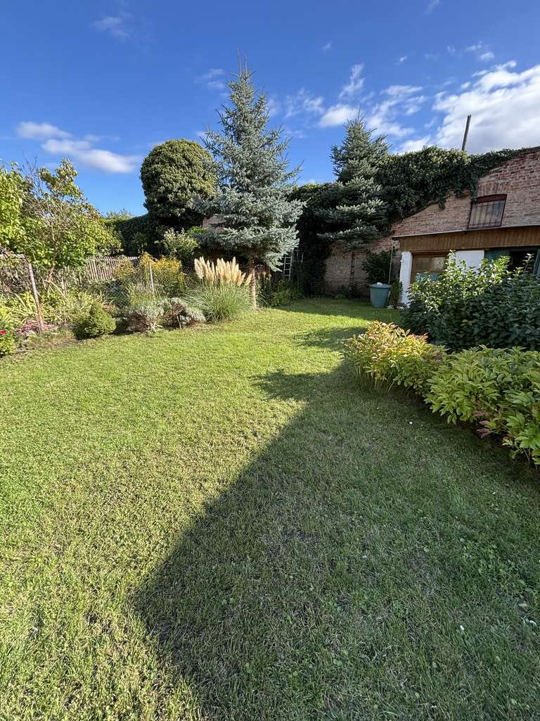 Immobilie in Köthen (Anhalt) - Charmantes Mehrfamilienhaus mit großem Garten in zentraler Lage von Köthen (Anhalt) - Bild 2