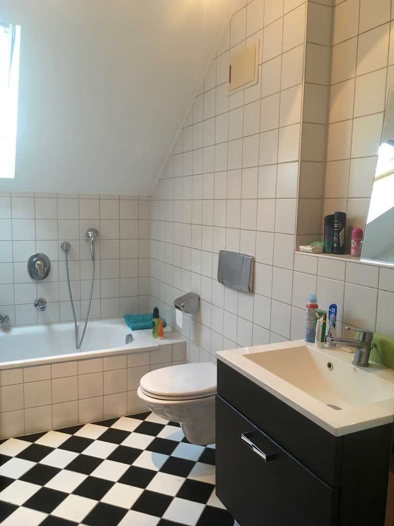 Immobilie in Simbach - Gemütliche 3 Zi. Galerie DG Wohnung mit kleinem Balkon - Bild 4