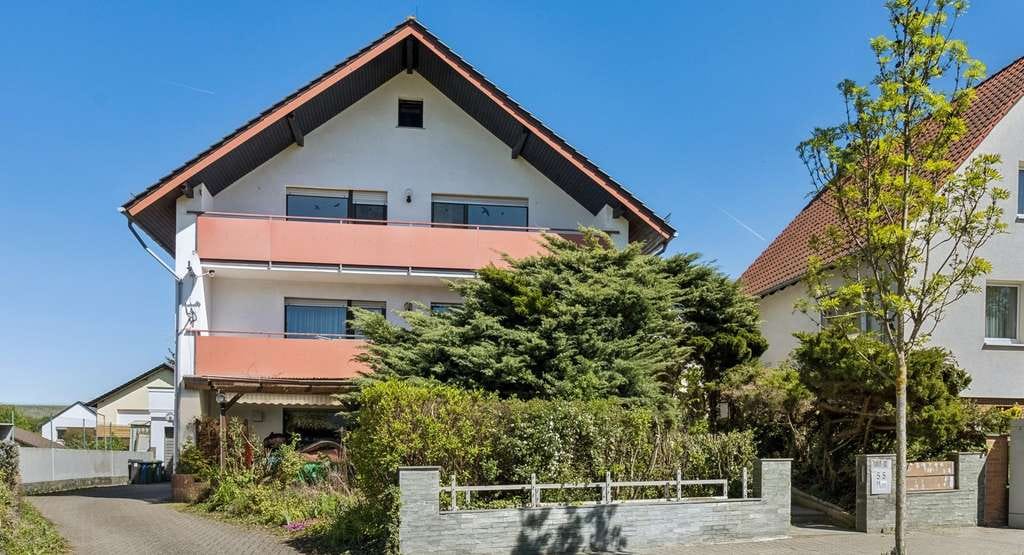 Immobilie in Groß-Umstadt - Renditestarke Kapitalanlage: Mehrfamilienhaus in gepflegtem Zustand mit Außenflächen - Bild 0