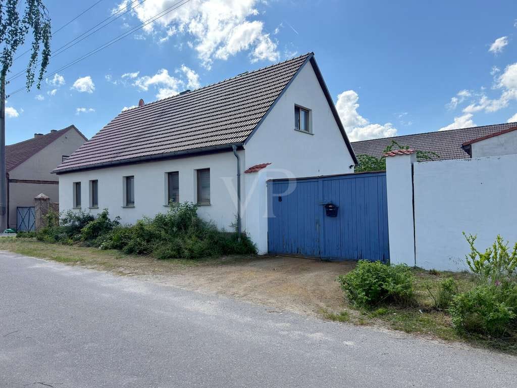 Immobilie in Sallgast - Zwei Häuser - Ein Preis! 
EFH und Ferienhaus in idyllischer Lage in Sallgast (Lausitzer Seenland) - Bild 0