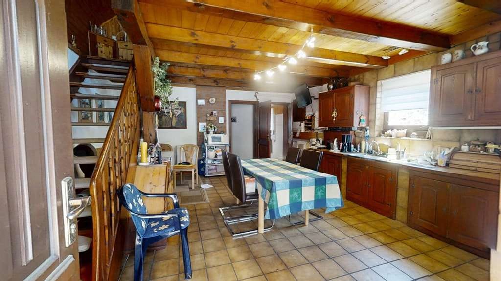 Immobilie in Feldberger Seenlandschaft - Charmantes Ferienhaus mit teilweisem Seezugang am Carwitzer See – Naturidylle in der Feldberger Seen - Bild 3