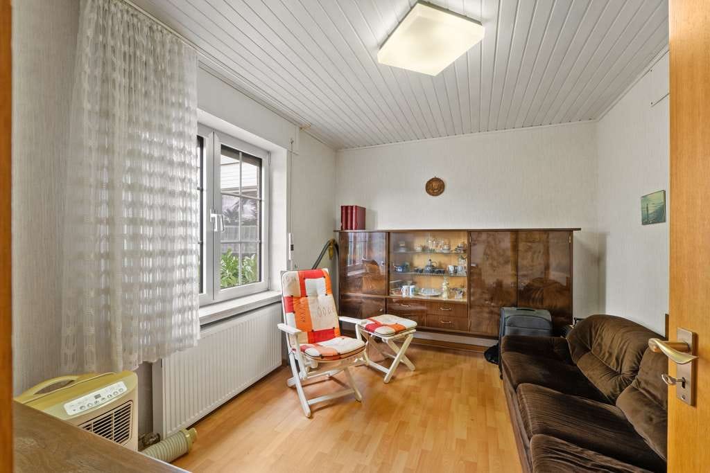 Immobilie in Wesseling - Großzügiger Bungalow mit Gestaltungsspielraum – Komfortables Wohnen auf einer Ebene - Bild 4